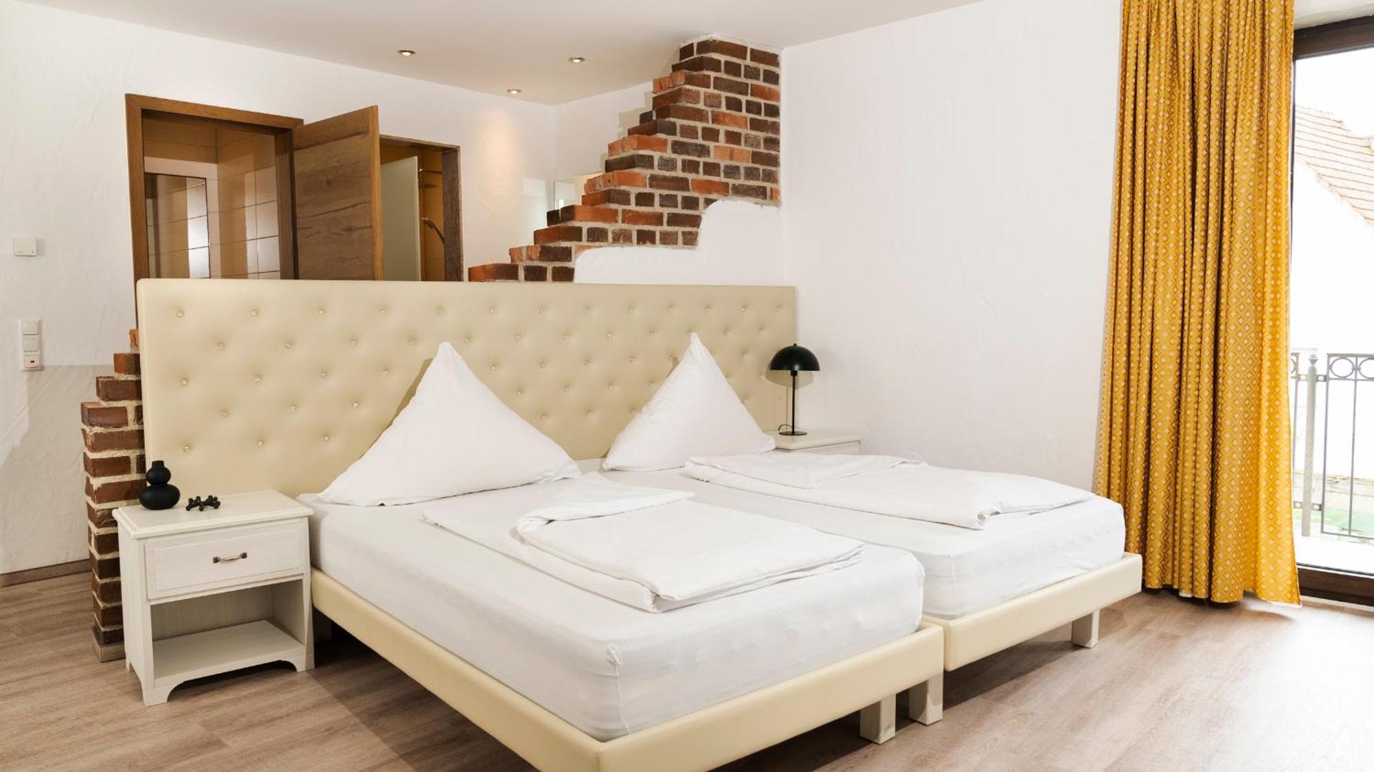 Luna Sleeping Buttenwiesen Ngoại thất bức ảnh